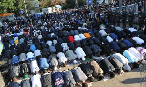 Власти Москвы рекомендовали мусульманам молиться дома в Ураза-байрам