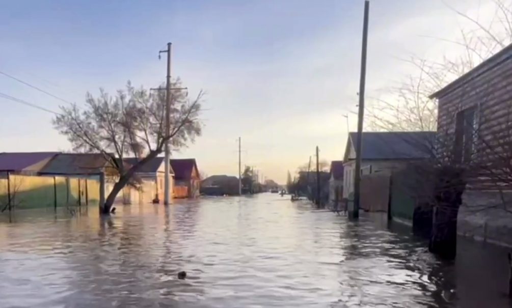 Эксперт рассказал о серьезных нарушениях при строительстве прорванной дамбы в Орске 