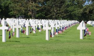 А вот и трупы: на нескольких американских кладбищах нашлись могилы военных, уничтоженных на Украине