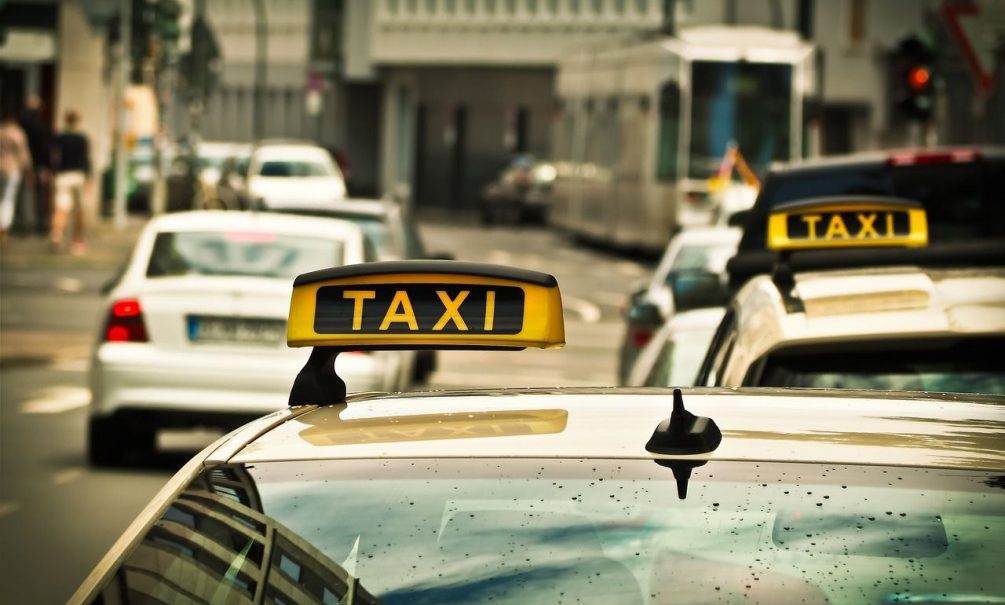 Цены на такси в России скоро могут вырасти на 30% 