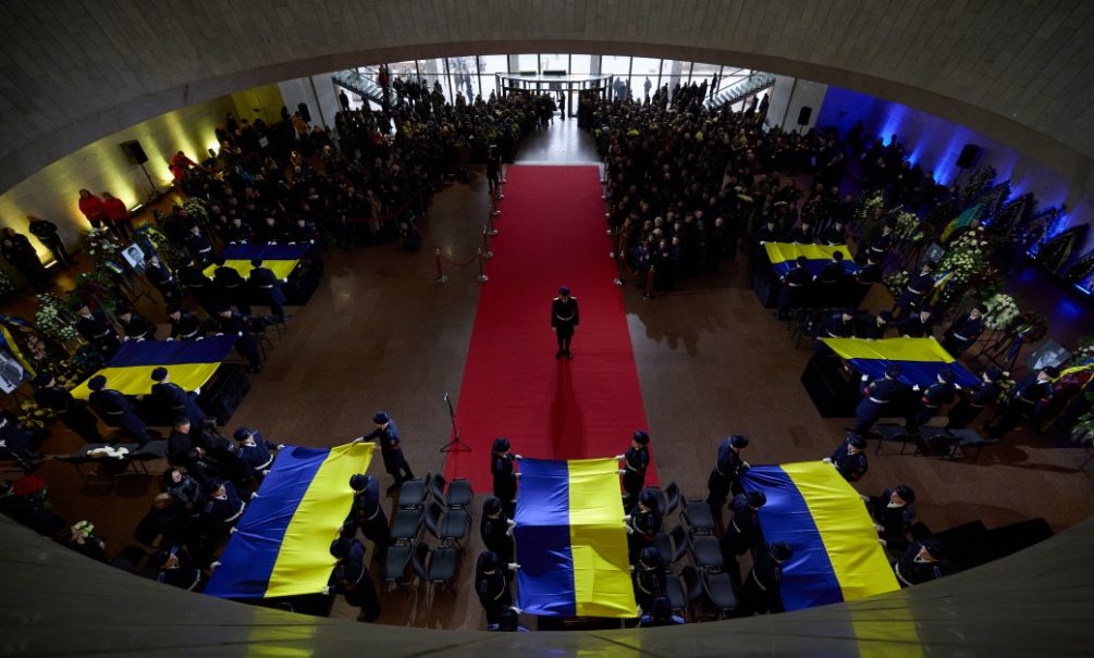 Алчные и еще алчнее: украинские активисты нашли нехитрый способ заработать на погибших боевиках ВСУ 