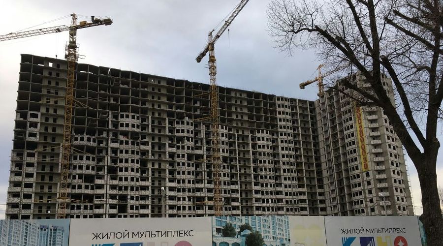В Краснодаре виновник долгостроя «Кино» пытается арестовать активы нового застройщика В Краснодаре виновник долгостроя «Кино» пытается арестовать активы нового застройщика