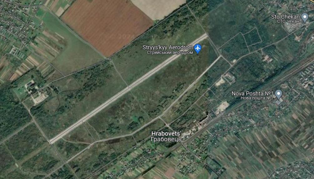 Готовили под F-16: Россия ударила в район военного аэродрома подо Львовом