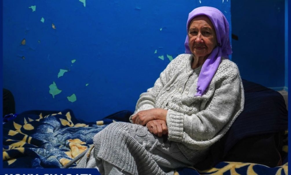 «Мечтала обменять третий этаж на первый, а стала бомжихой»: мать участницы СВО выселили в подъезд после мутной продажи квартиры «Мечтала обменять третий этаж на первый, а стала бомжихой»: мать участницы СВО выселили в подъезд после мутной продажи квартиры