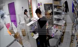 «Вы твари, животные и грязь»: клиентка Wildberries на камеру унижала и оскорбляла работника ПВЗ