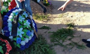 В Волгограде влюбленная парочка осквернила могилы участников СВО