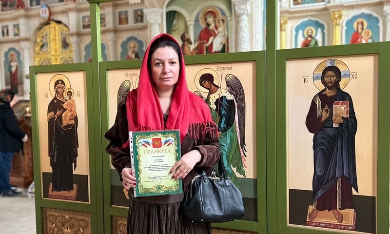 Алена Полынь освятила и отправила иконостас нашим бойцам на СВО ко дню Светлой Пасхи