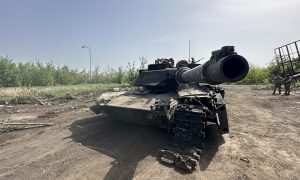 Новости СВО: падение Часов Яра, уничтожение заводов в Харькове и крах логистики ВСУ