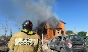 «Разрушены дома, есть раненые»: подробности массированного удара ВСУ по Белгороду