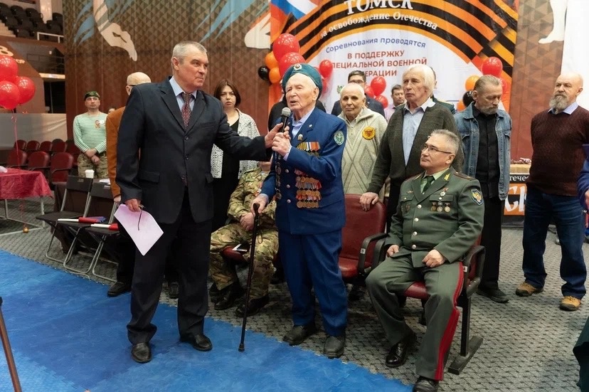 «Хуже, чем фашист»: заммэра Томска проигнорировал скандал с доведённым до обезвоживания ветераном 