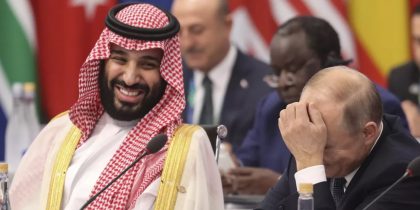 Нож в спину Вашингтону: Саудовская Аравия разорвала полувековое соглашение с США, по которому обязалась продавать нефть только за доллары