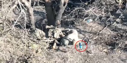 «Взорвали дроном-камикадзе»: бойцы ВСУ казнили тяжелораненого русского солдата