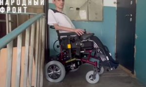 В Свердловской области инвалид-колясочник находится в заточении из-за безразличия чиновников