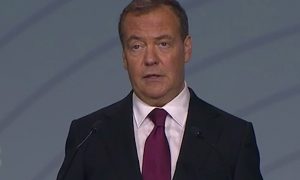 Медведев назвал условие для урегулирования конфликта на Украине