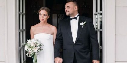 «Мне кажется - это самое прекрасное»: Сергей Жуков рассказал, как отметил 19-ю годовщину свадьбы с супругой