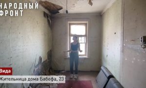 «Дырявый дом»: власти Астрахани не переселяют жителей из ветхого дома, несмотря на решение прокуратуры