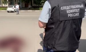 Житель Тульской области устроил поножовщину у здания суда после развода с женой