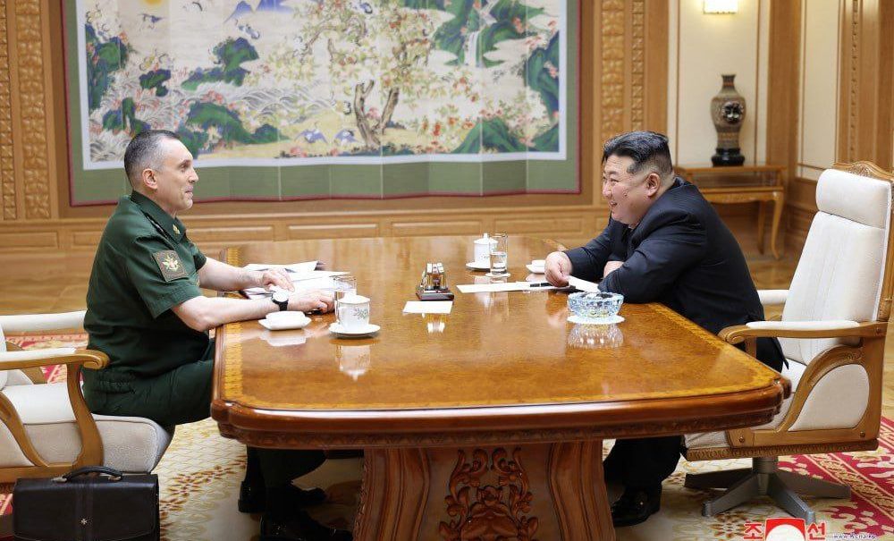 Ким Чен Ын заявил о необходимости сплотиться армиям России и КНДР 
