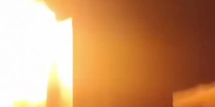 «Господи, не надо»: в Орле после повторного удара дрона загорелся жилой дом