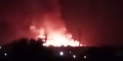 «Десятки взрывов, всё в огне»: ВСУ поразили военный аэродром и нефтебазу в Ростовской области