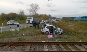 Женщина погибла в столкновении поезда с машиной в Чувашии