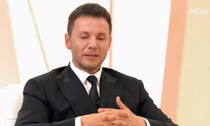 Вячеслав Манучаров назвал причину смерти своей первой жены в 29 лет: «У нее не было болезни, это миф»