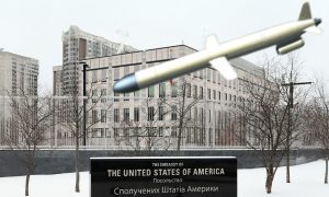 Страх потеряли: сотрудники посольства США в Киеве убедились в безнаказанности ударов по России и вышли из убежища