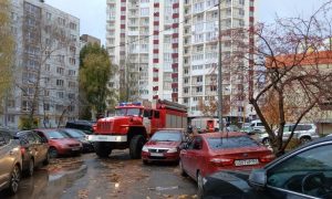 Женщина пострадала при взрыве газа в многоквартирном доме в Самаре