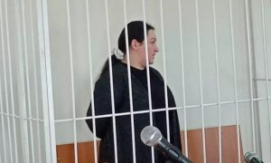 «Я убью тебя, хочу кровь твою поганую!»: стримершу Жади отправили в тюрьму за жестокость к своим детям