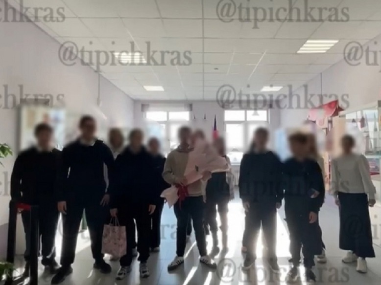 В Краснодаре тик-токеры попросили учительницу не увольняться после скандального видео 