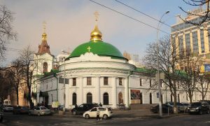 «ПЦУ атакуют православные храмы»: на католическое Рождество готовится захват Введенского монастыря в Киеве