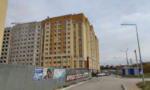 Женщина травмирована в результате падения лифта в новостройке Севастополя  