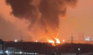 «Сейчас в ответку полетит»: украинцы ушли в убежища после масштабной атаки на Россию