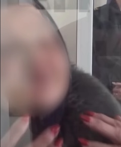 «Перед этим нас пацаны громили»: «баба Алла» из Ставрополя рассказала за что ее собаки перегрызли школьнице горло «Перед этим нас пацаны громили»: «баба Алла» из Ставрополя рассказала за что ее собаки перегрызли школьнице горло