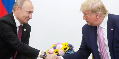 Пошел с козырей: Трамп преподнес три подарка Владимиру Путину