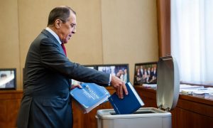 Лавров предложил запретить английский язык в Ирландии