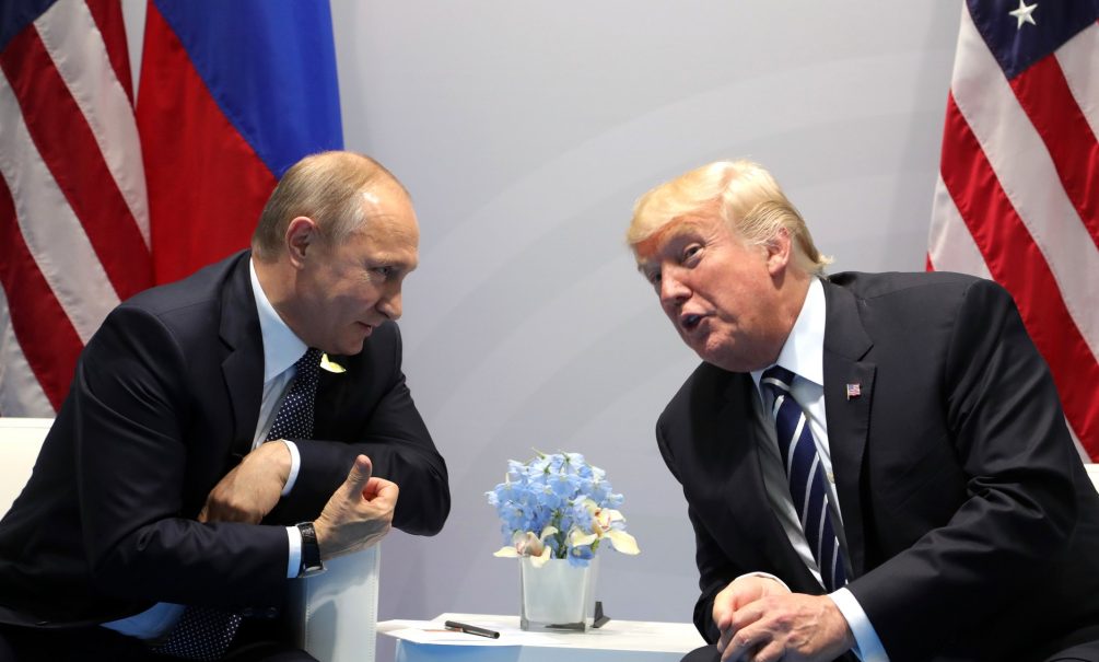 «Особые отношения»: в США рассказали о тайных симпатиях Трампа к Путину «Особые отношения»: в США рассказали о тайных симпатиях Трампа к Путину