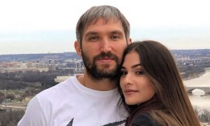 Анастасия Шубская стала обладательницей кольца за 24 млн рублей от жены Гретцки, которого обошел Овечкин