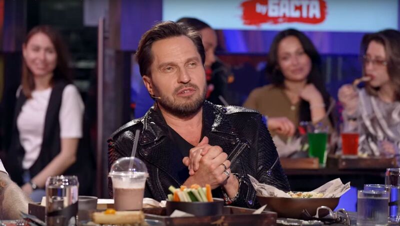 «Он не первый»: Александр Ревва прокомментировал поцелуй жены с Николаем Басковым - БлокнотРУ - Новости шоу-бизнеса. Новости шоу-бизнеса России сегодня. Новости шоу-бизнеса России. Новости шоу-бизнеса России сегодня 2025. Новости шоу бизнеса России сегодня. Новости шоу-бизнеса россии сегодня 2025. Последние новости шоу бизнеса России. Шоу бизнес России сегодня.
