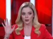 Дрожала от страха, но эфир довела: ведущая новостей из Стамбула застала мощное землетрясение прямо в студии