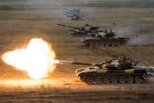 «Угроза вторжения»: техника НАТО и тысячи бойцов готовы оккупировать Брянскую область - бои на границе уже начались