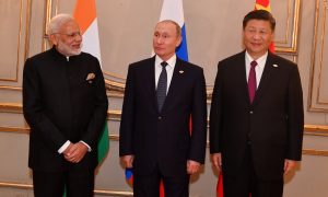 Многоходовочка: США приготовили новый удар по России через конфликт Индии и Пакистана   