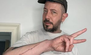 «Бесполая статуэтка с одной ногой, сиськами и слуховым аппаратом»: Артемий Лебедев предложил сделать «Пара-Оскар»