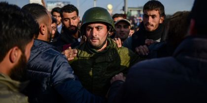 «Мы вас резали и будем резать»: мигранты толпой избили раненного ветерана СВО
