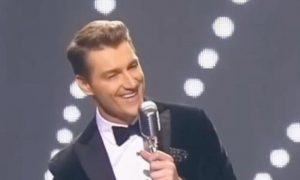 Алексей Воробьёв тайно женился и появился на публике с обручальным кольцом