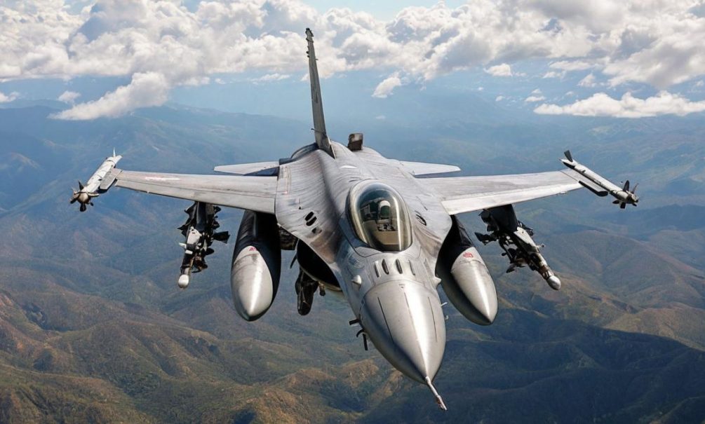 F-16 превращаются в металлолом: Украина потеряла еще один американский «чудо-самолет» 