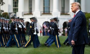 «Ночью отвязался от койки — и одолел Гитлера»: Трампу «врезали» за слова о главной роли США во Второй мировой