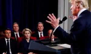 Поближе к победителю : Трамп шокировал западных лидеров деталями разговора с Путиным