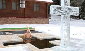 Путин вдохновил мужчин США массово переходить в православие – особенно это популярно среди молодежи