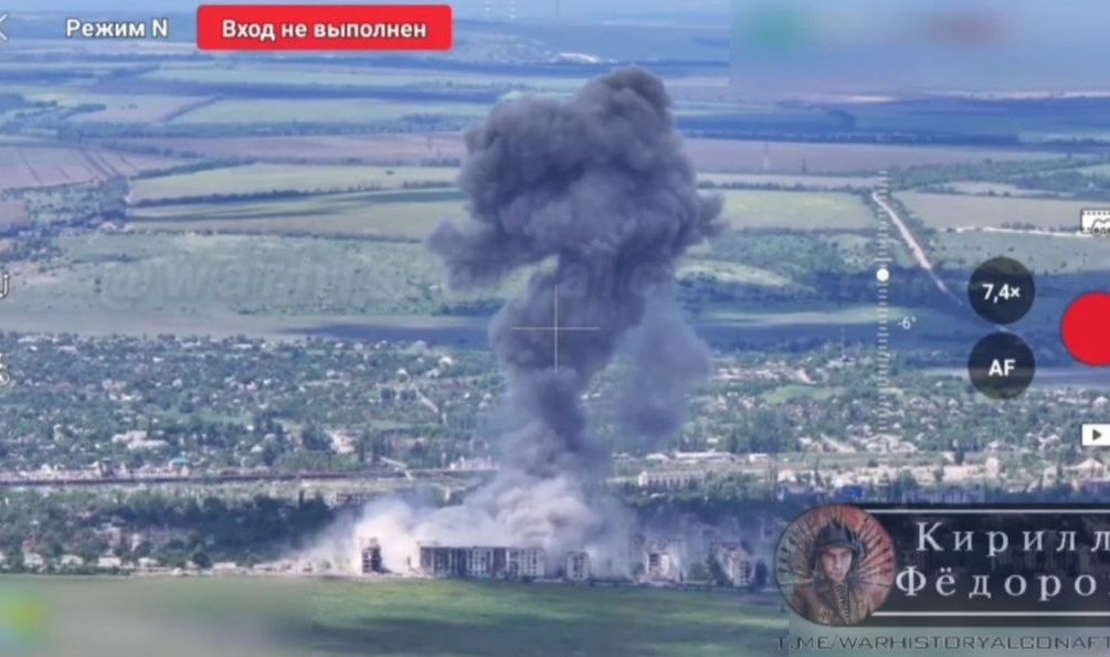 «Прокладывают дорогу к Покровску»: ВС РФ давят фронт и обнуляют логистику ВСУ «Прокладывают дорогу к Покровску»: ВС РФ давят фронт и обнуляют логистику ВСУ
